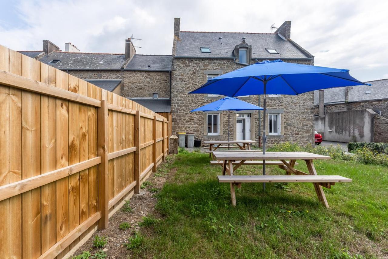 Residence La Colombanaise Saint-Coulomb Exterior foto